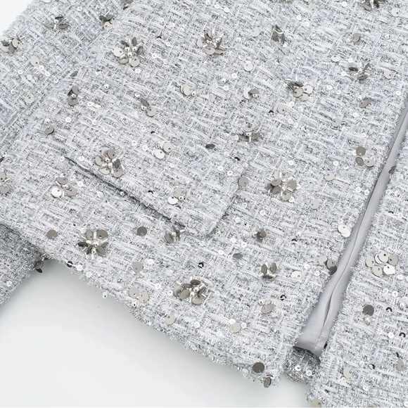NEW SILVER METALLIC TWEED BLAZER XS  WITH SEQUINS (LOOKS LIKE ZARA) - Picture 5 of 11